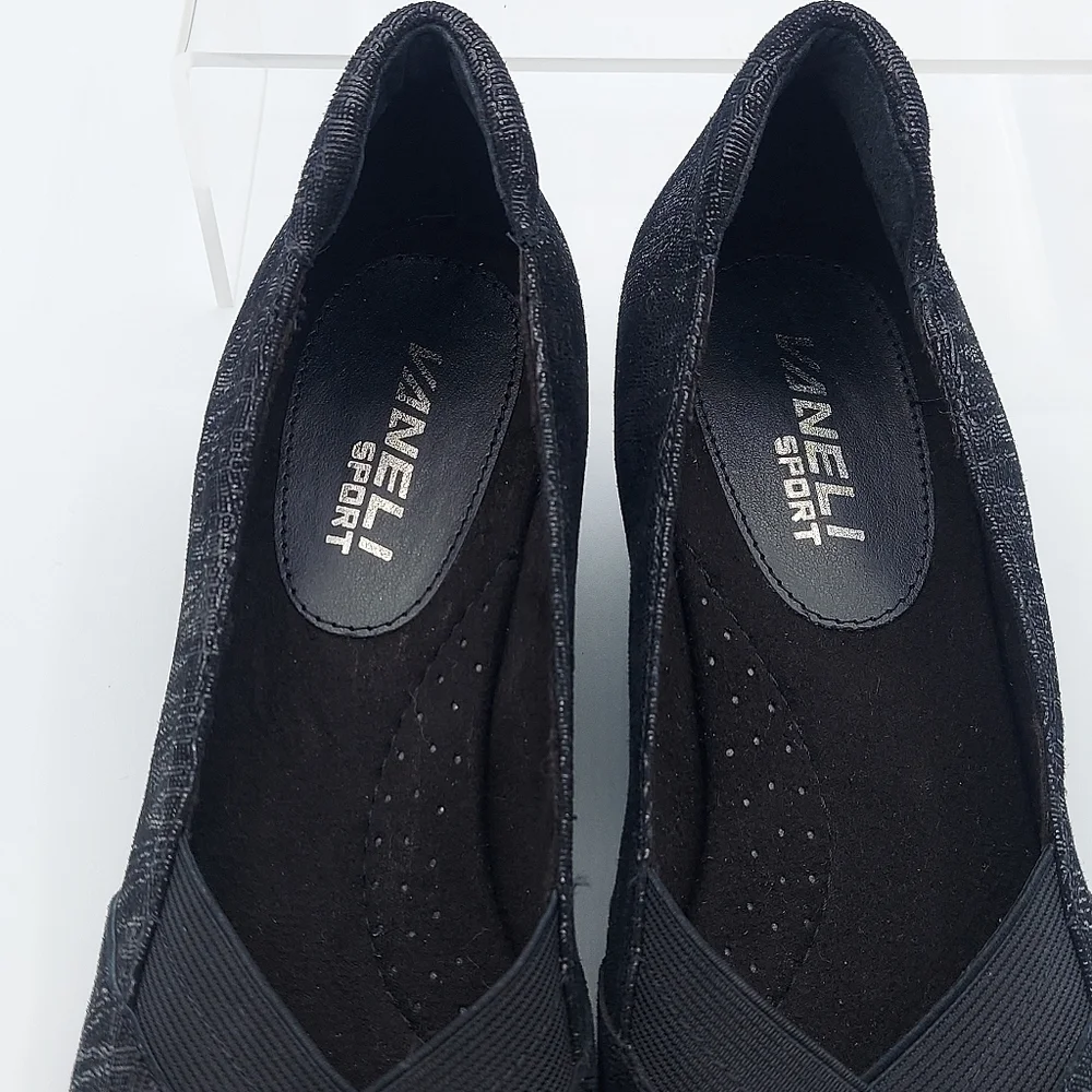 VANELi Women's Candee Flat Comfort Black Slip On Women's Size 8.5W